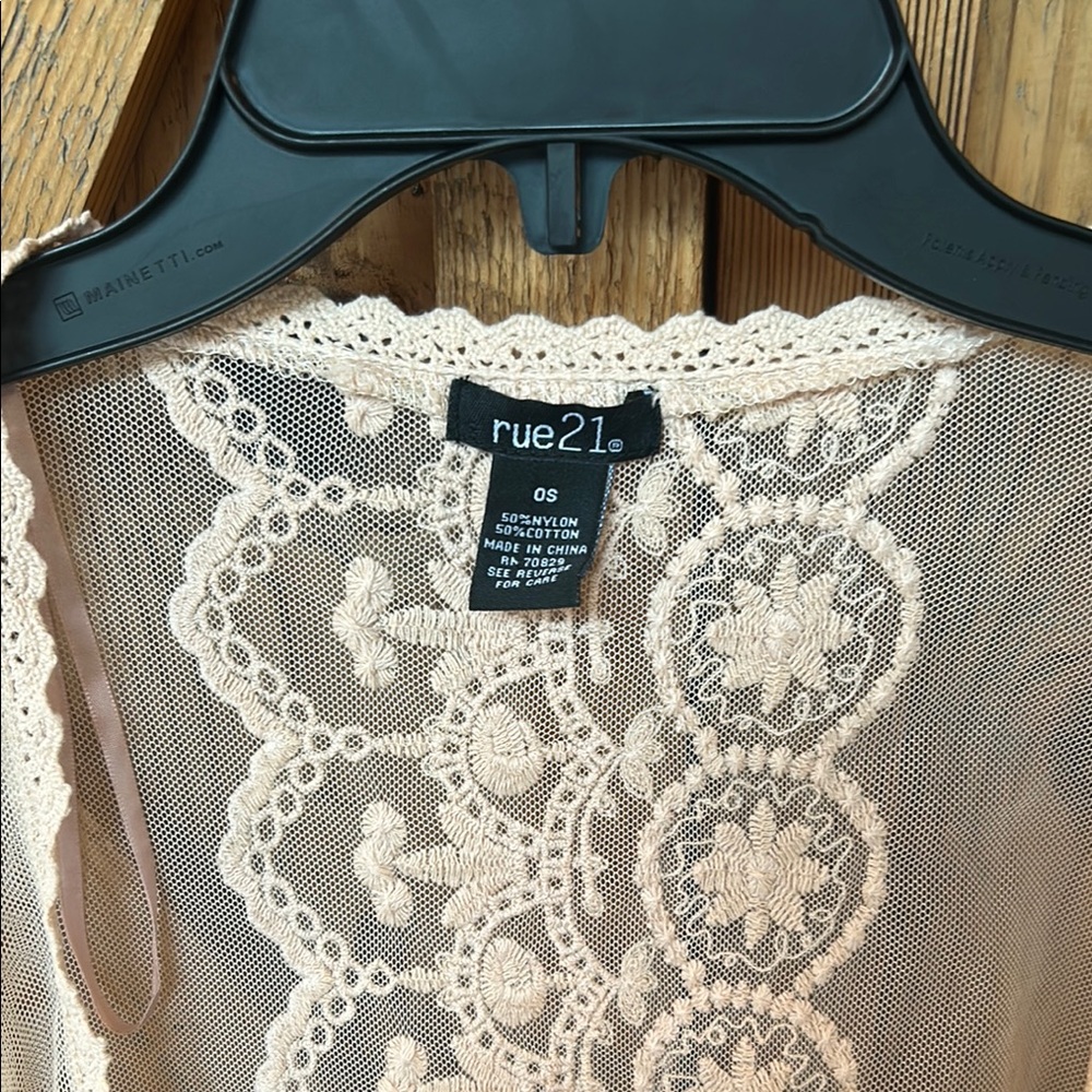Beautiful Rue 21 Lace Cardigan - Picture 3 of 5